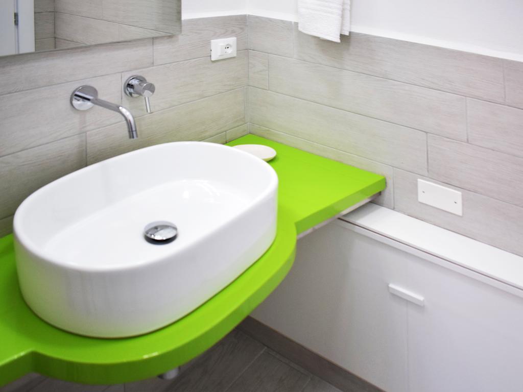 Shower Shows Marsala Bagian luar foto